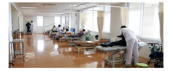 일본의 키도 병원에서 회복기재활치료가 시행되고 있는 모습. [사진] 日키도(木戸)병원 홈페이지.